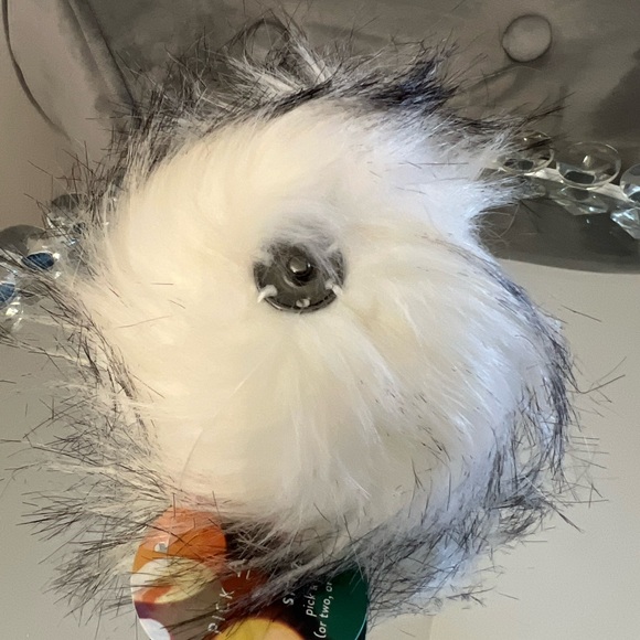 ANTHROPOLOGIE PIC-A-Pom FLUFFY TOPPER - Picture 7 of 8